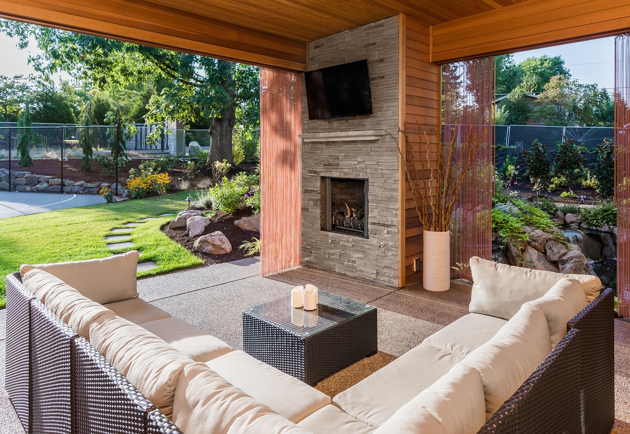 Outdoor Fireplaces